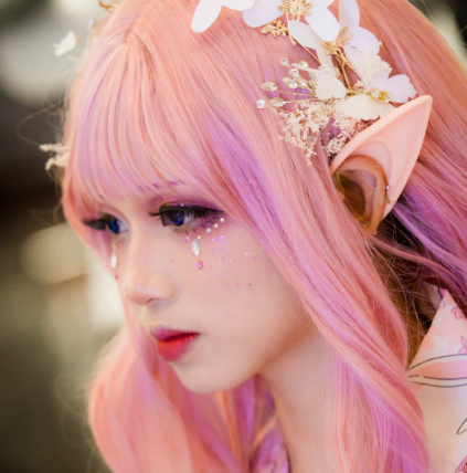 Wigs for cosplay and costumes: how to find the perfect wig