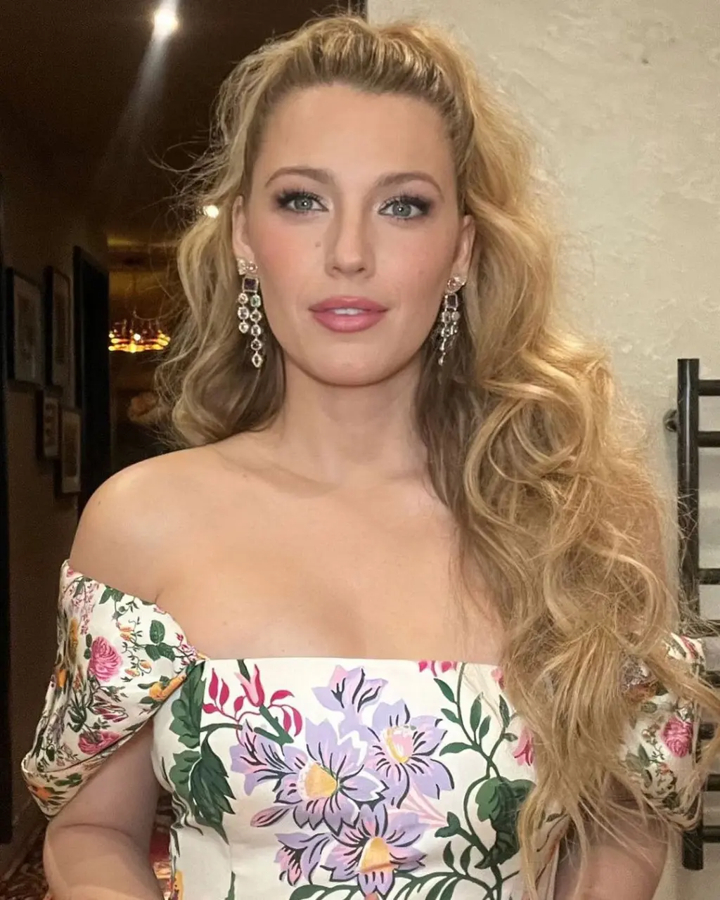 Blake Lively goes bold for first red carpet since welcoming baby No. 4