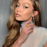 Gigi Hadid’s Hairstylist Just Told Me How She Creates Her Beachy Waves