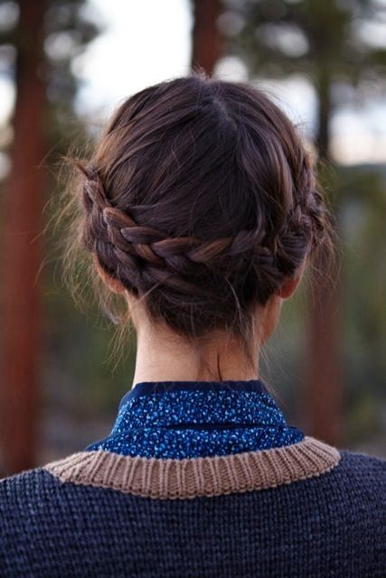 How To Make A Milkmaid Braids In 15 Steps