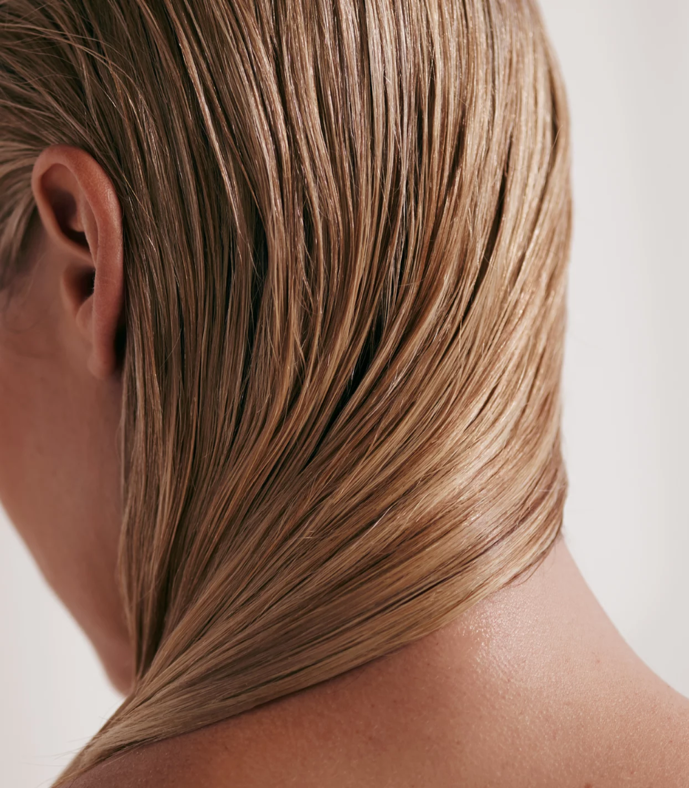 This Comprehensive Guide Takes the Guesswork Out of Washing Your Hair