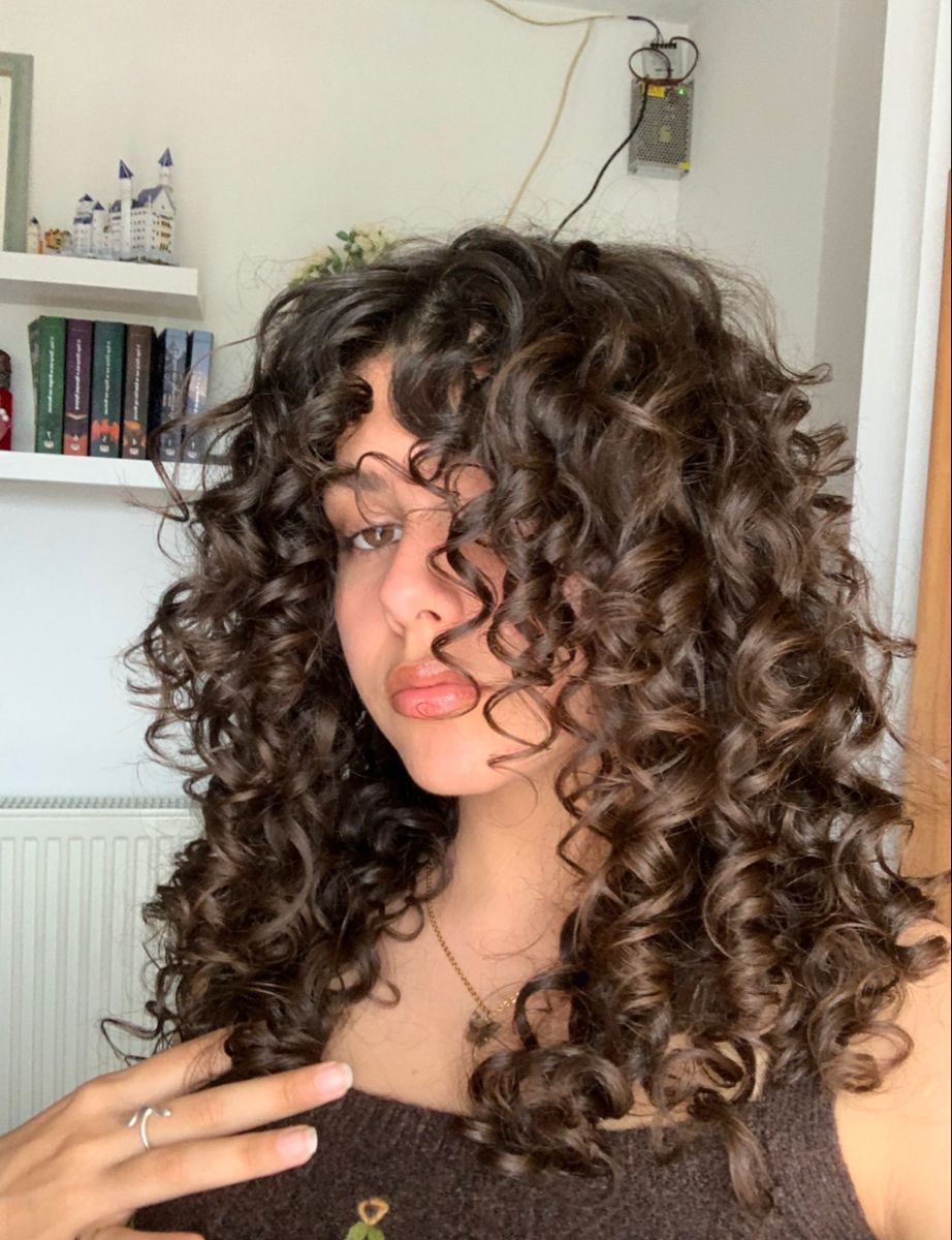 shiny healthy curly & wavy hair